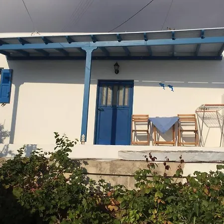 Cycladic In Rural Surrounding 4 Holiday home *