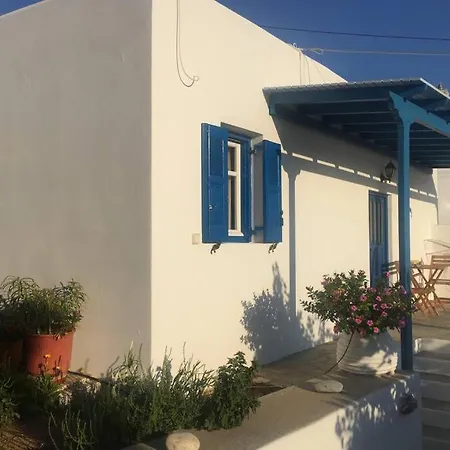 Cycladic In Rural Surrounding 4 Holiday home *
